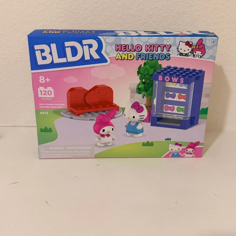 BLDR Hello Kitty and Friends Bow Vending Machine Building Set